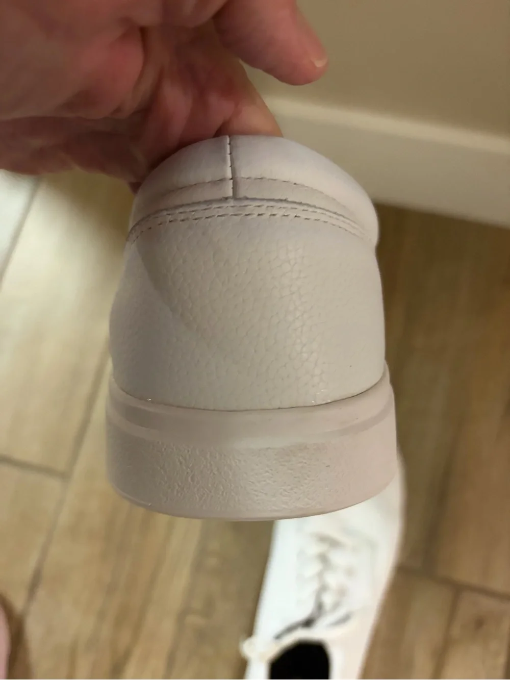 Travis Mathew cuater by